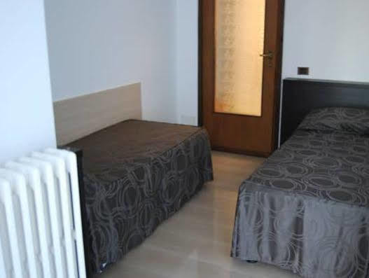 Villa Melchiorre Milano Exteriör bild